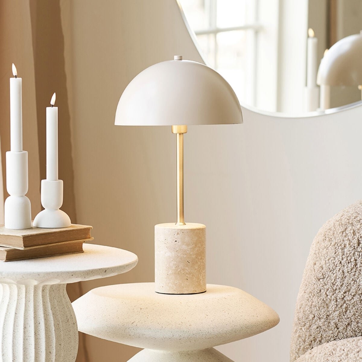 House Nordic Sheffield pöytävalaisin beige