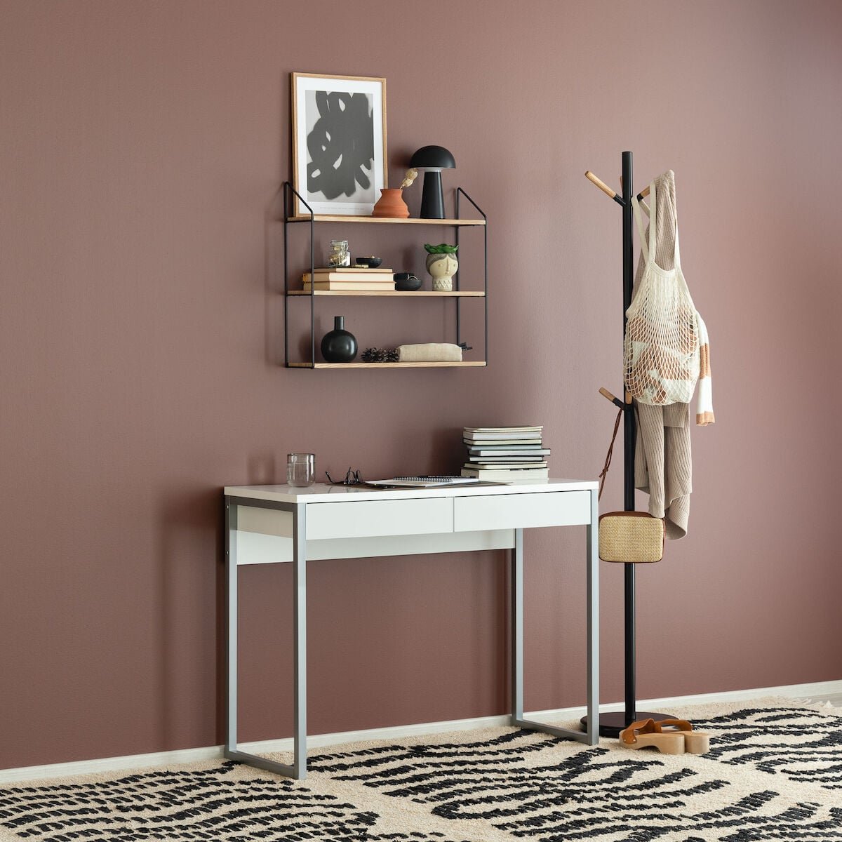 Div työpöytä korkeakiilto valkoinen