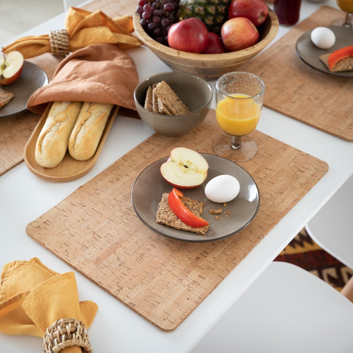 Fanni K Cork tabletti 30x45 cm luonnonväri