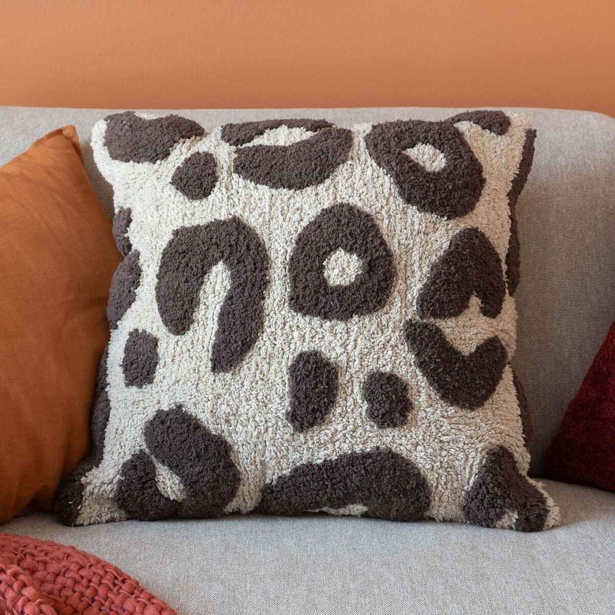 Leopardi koristetyyny 50x50 cm hiekka/ruskea