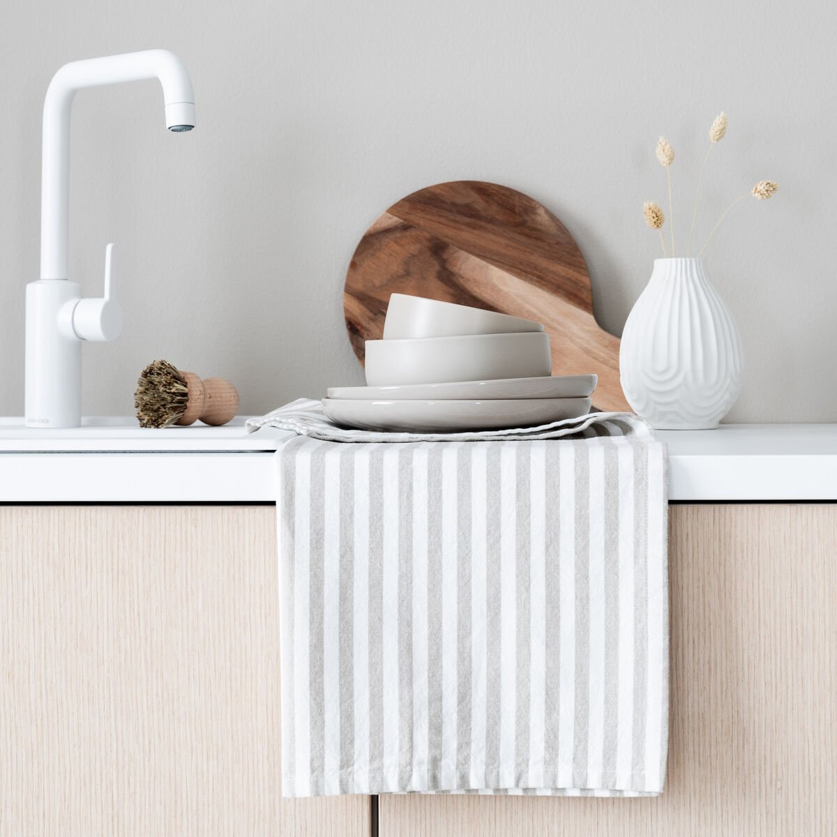 Liitu keittiöpyyhe 50x70 cm hiekka/valkoinen