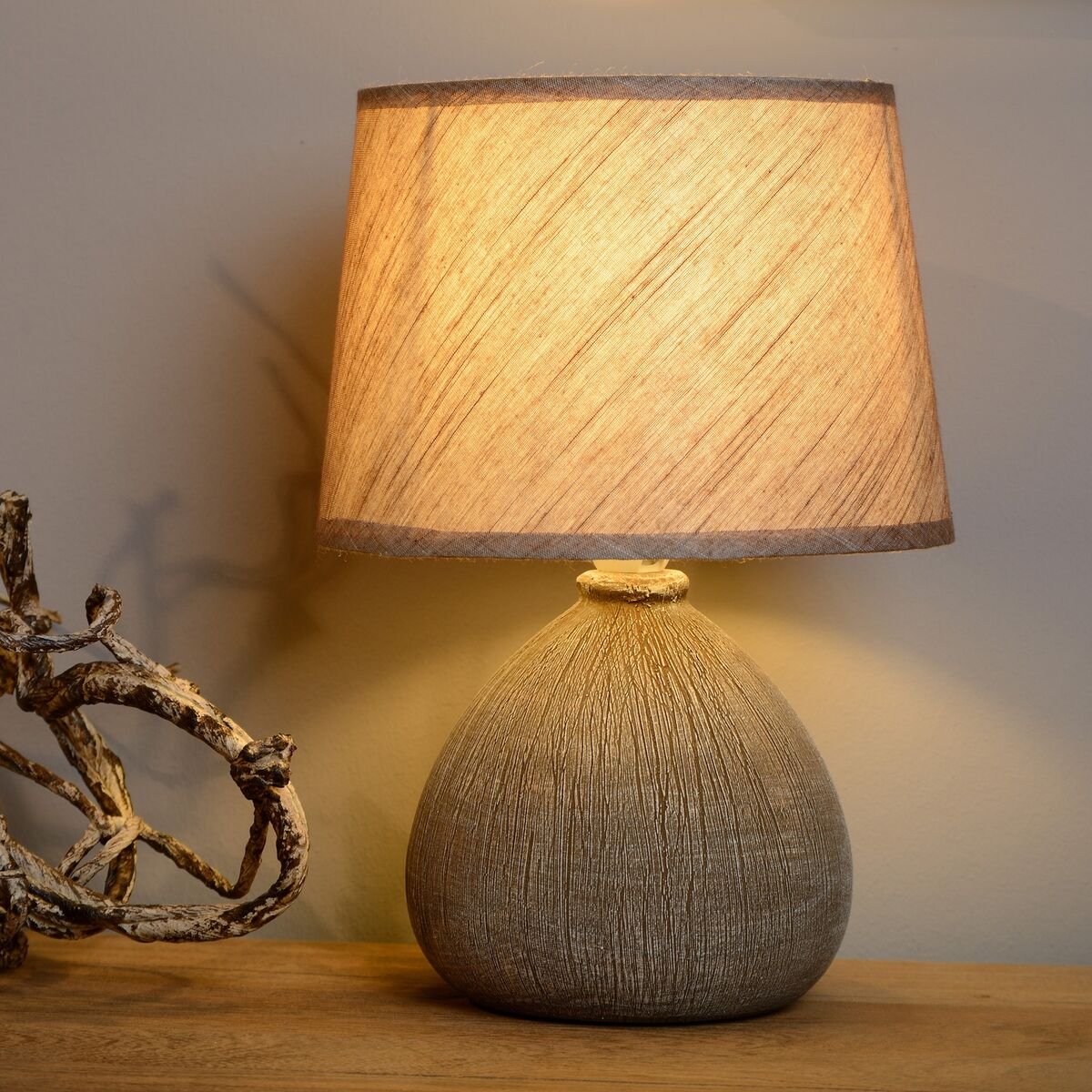 Lucide Ramzi pöytävalaisin ruskea