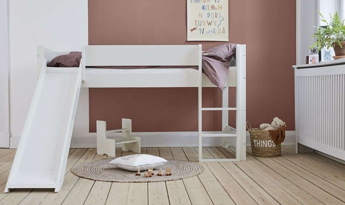 Manis-h Huxie lasten parvisänky 70x160 cm liukumäellä valkoinen