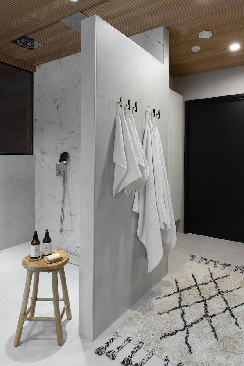 Saana käsipyyhe 50x70 cm valkoinen