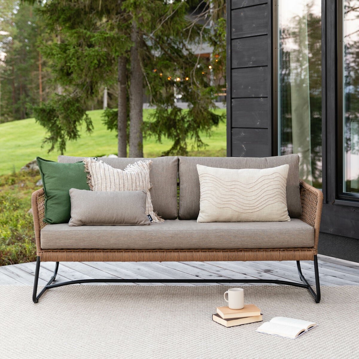 Mooda Silmu 3-istuttava sohva ruskea