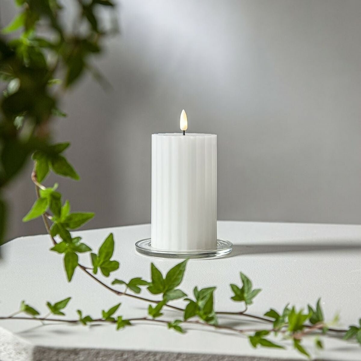 Star Trading Flamme Stripe LED-kynttilä 15 cm valkoinen