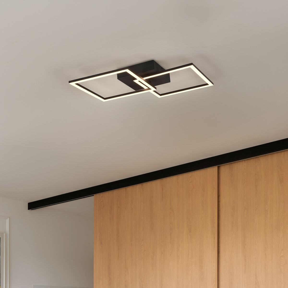 Trio Trail LED katto-/seinävalaisin 2-osainen mattamusta