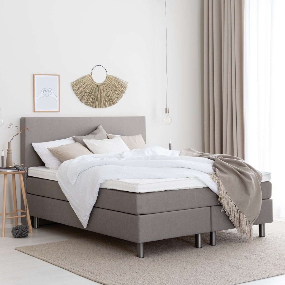 Unia Pronssi jenkkisänky 160x200 cm hiekka, 5cm prof vm, metallijalat