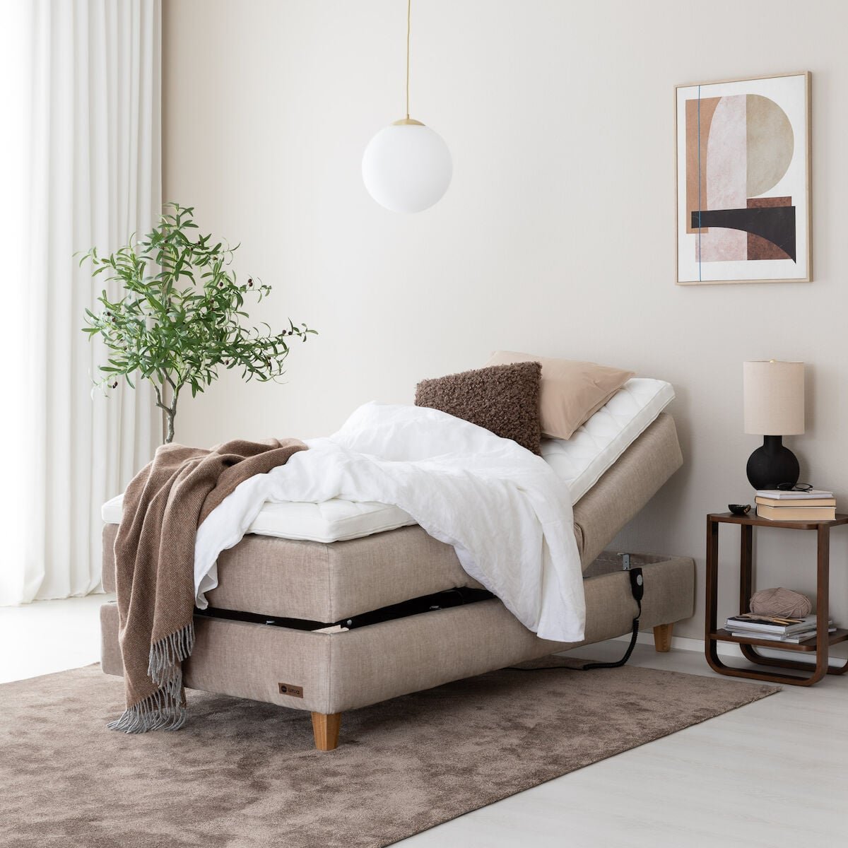 Unia Platina moottorisänky 90 M luonnonkumi, tammi jalat, beige Vogue 02