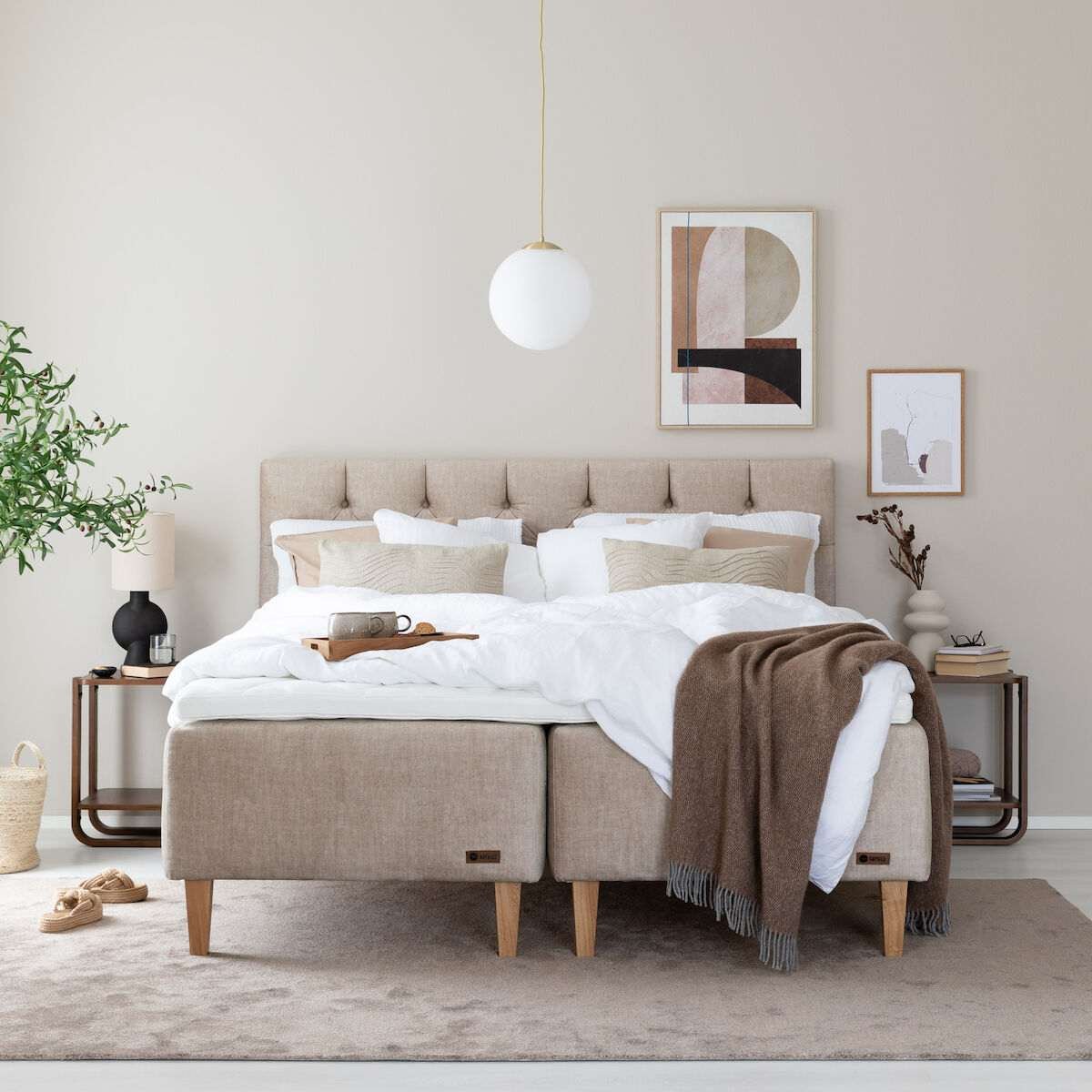 Unia Platina runkopatjasänky 180 M Stylex, tammi jalat, beige Vogue 02