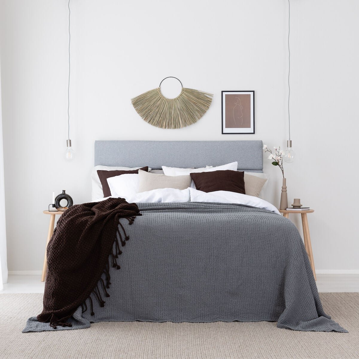 Vohveli päiväpeitto 260x260 cm harmaa