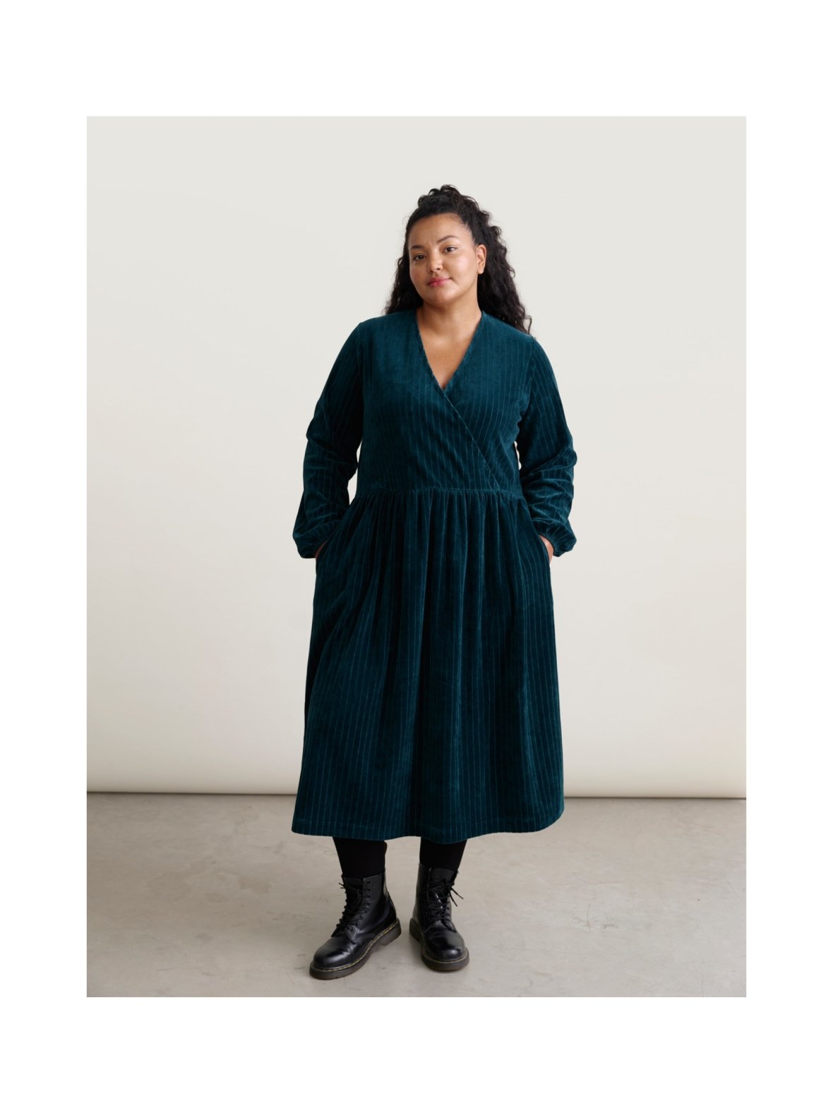 Veluurimekko, dark sea