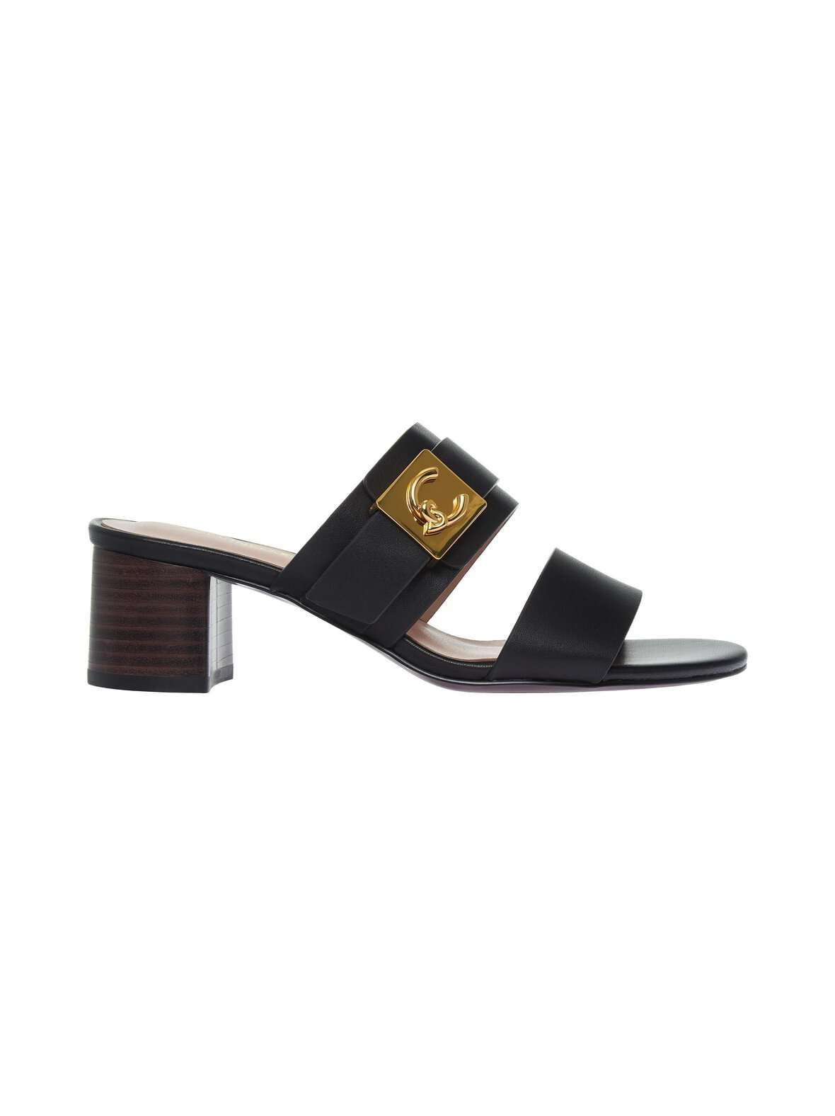 Korolliset nahkasandaalit