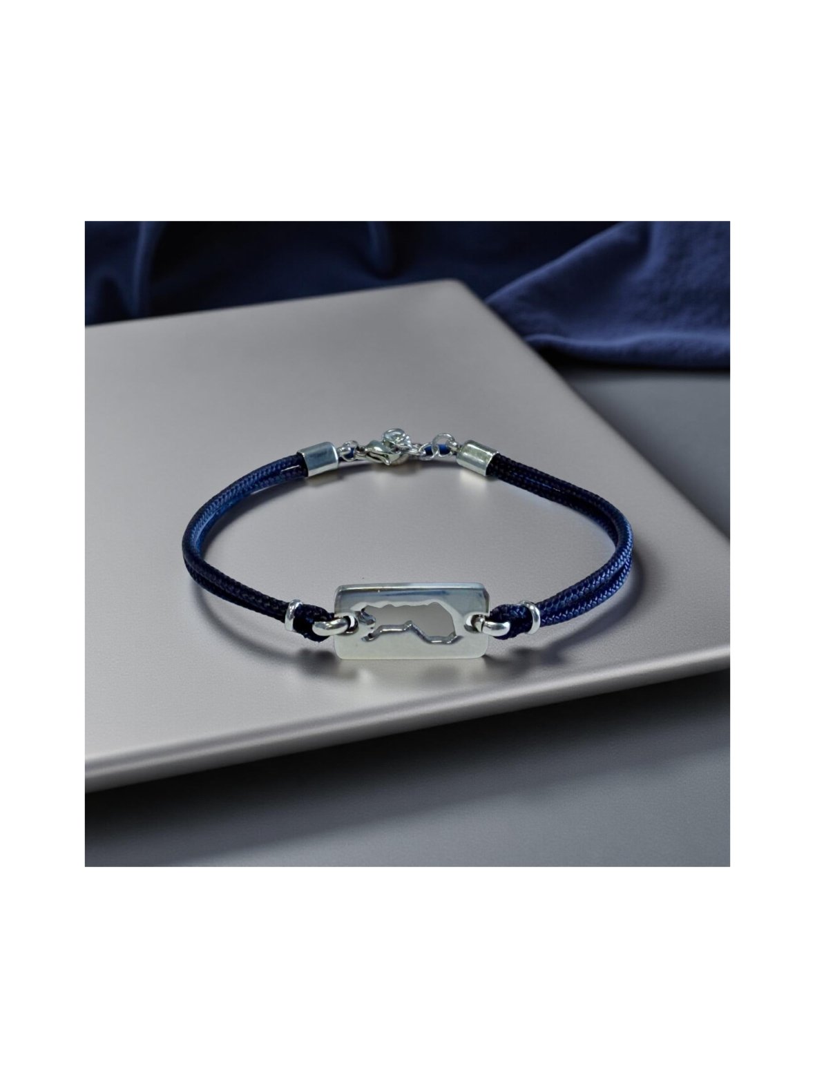 Finland rannekoru - marine/teräs