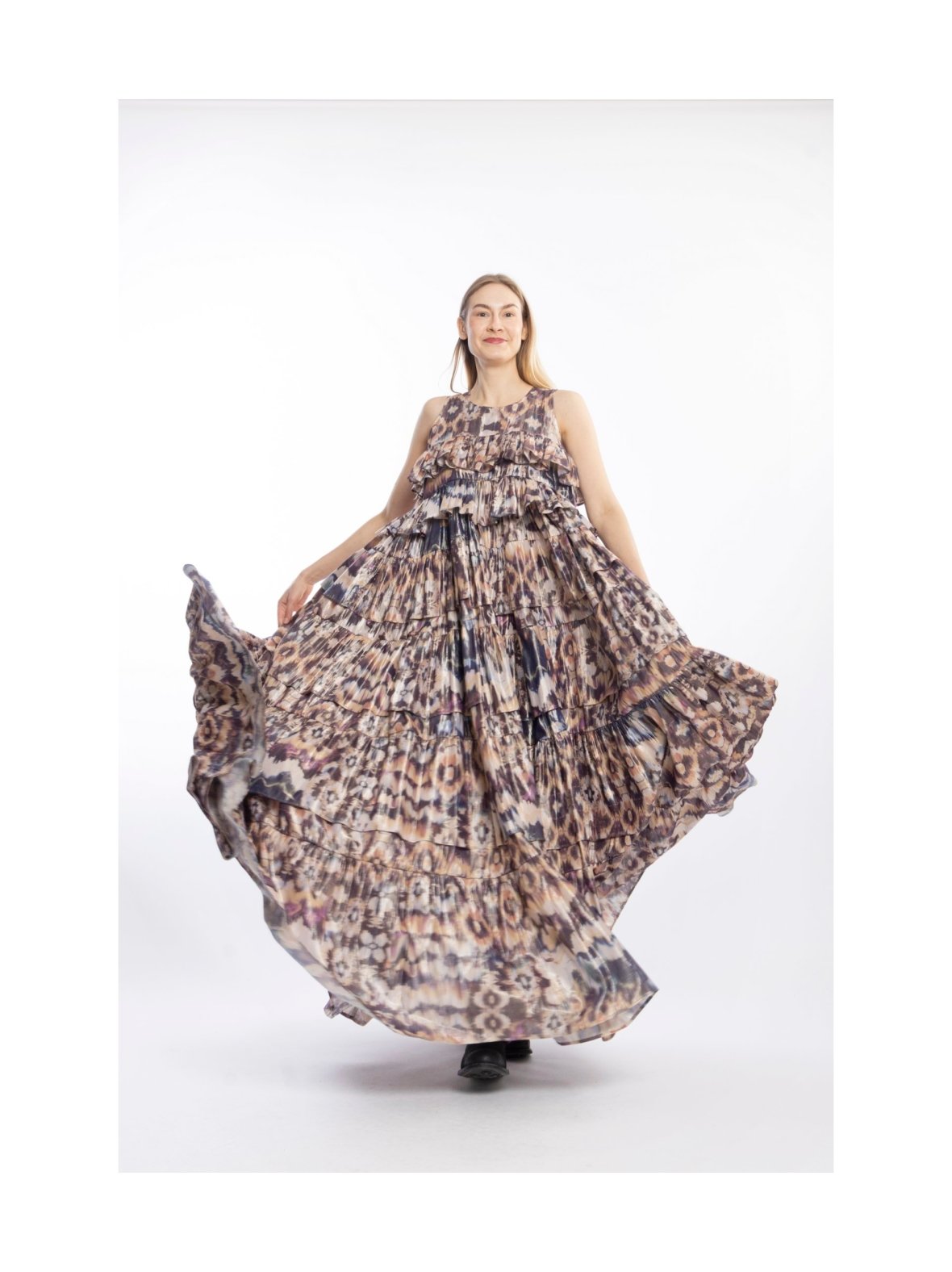 Flounce- frillailtapuku, hiekka