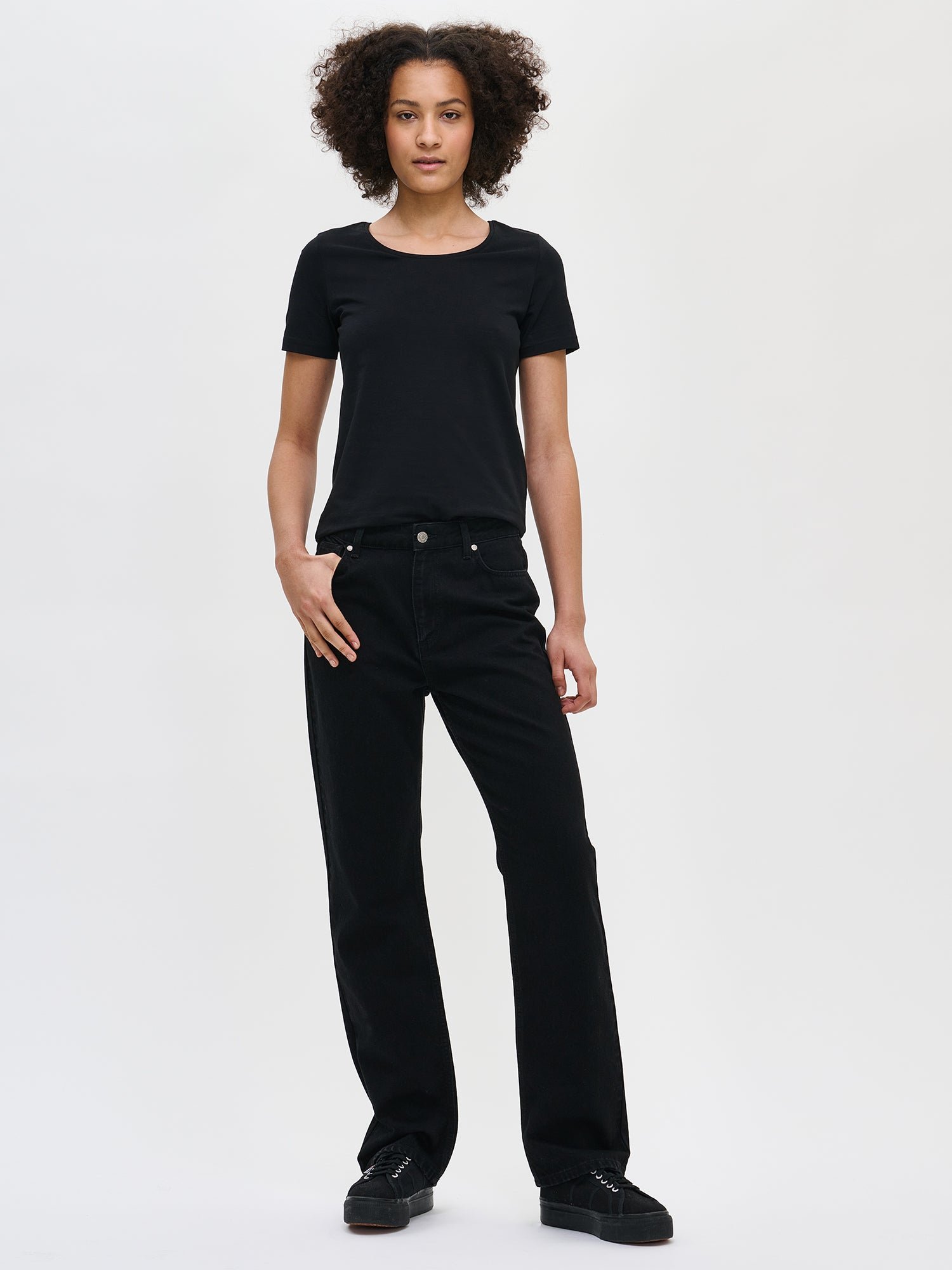 Nanso SUORA farkut - musta