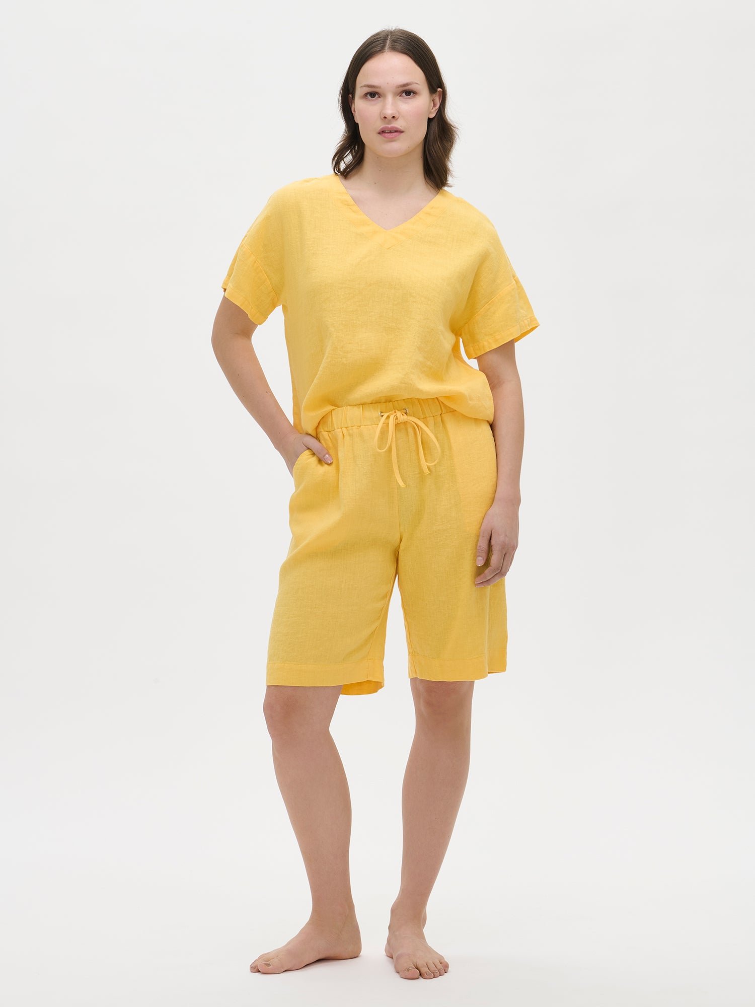 Nanso SARASTUS pellavashortsit - keltainen