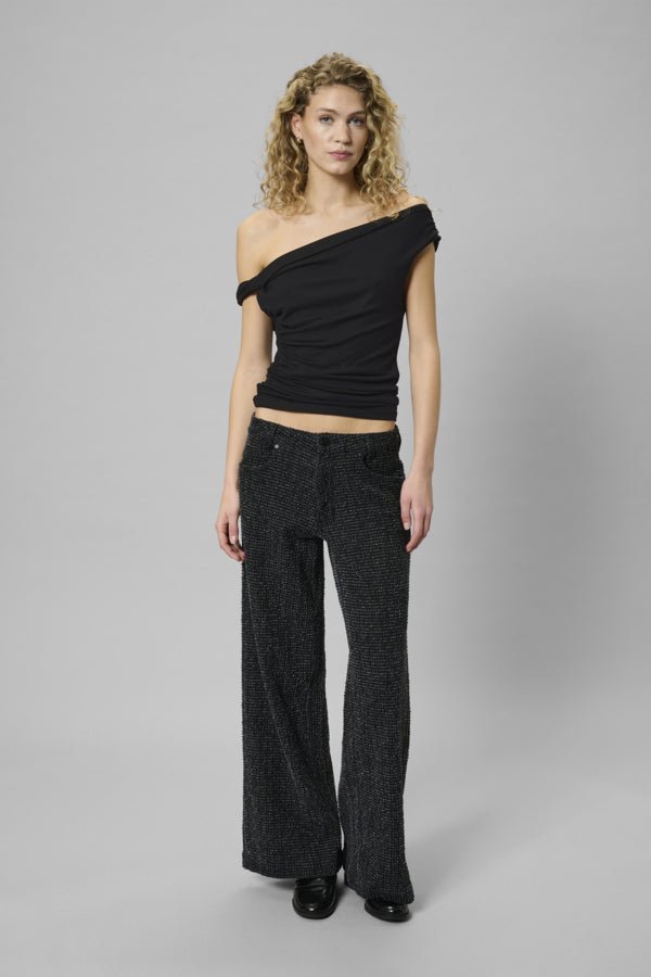 My Essential Wardrobe naisten toppi GIGGOWM TOP, musta