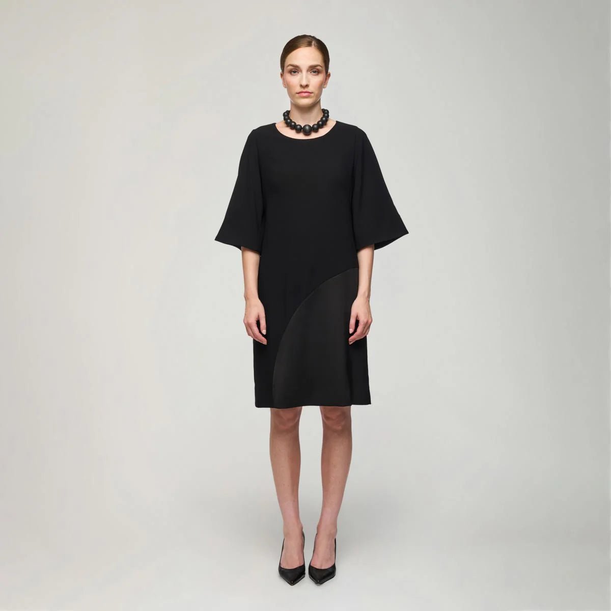 Aarikka naisten mekko Nova Utu, musta