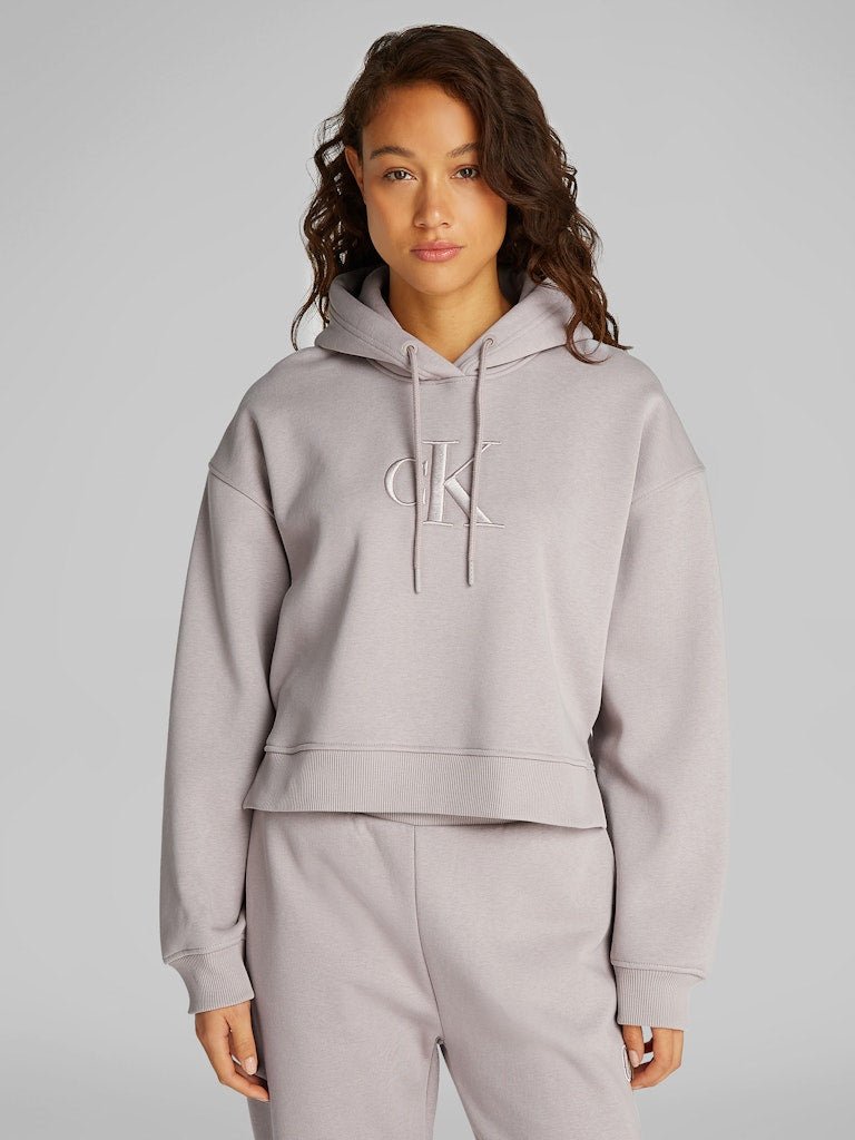 Calvin Klein Jeans naisten huppari Raised Embroidery CK Hoodie, Kitti