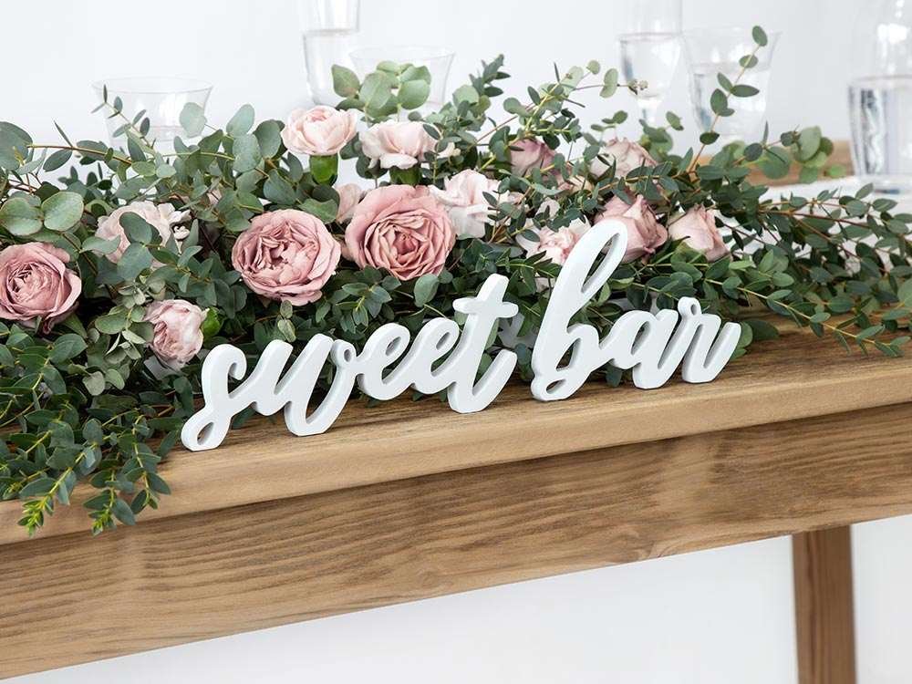 Puinen sweet bar-kyltti, Valkoinen