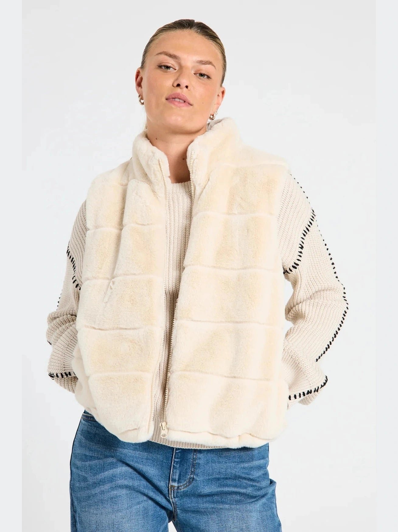 Freequent Naisten Liivi, FOXY VEST Hiekka