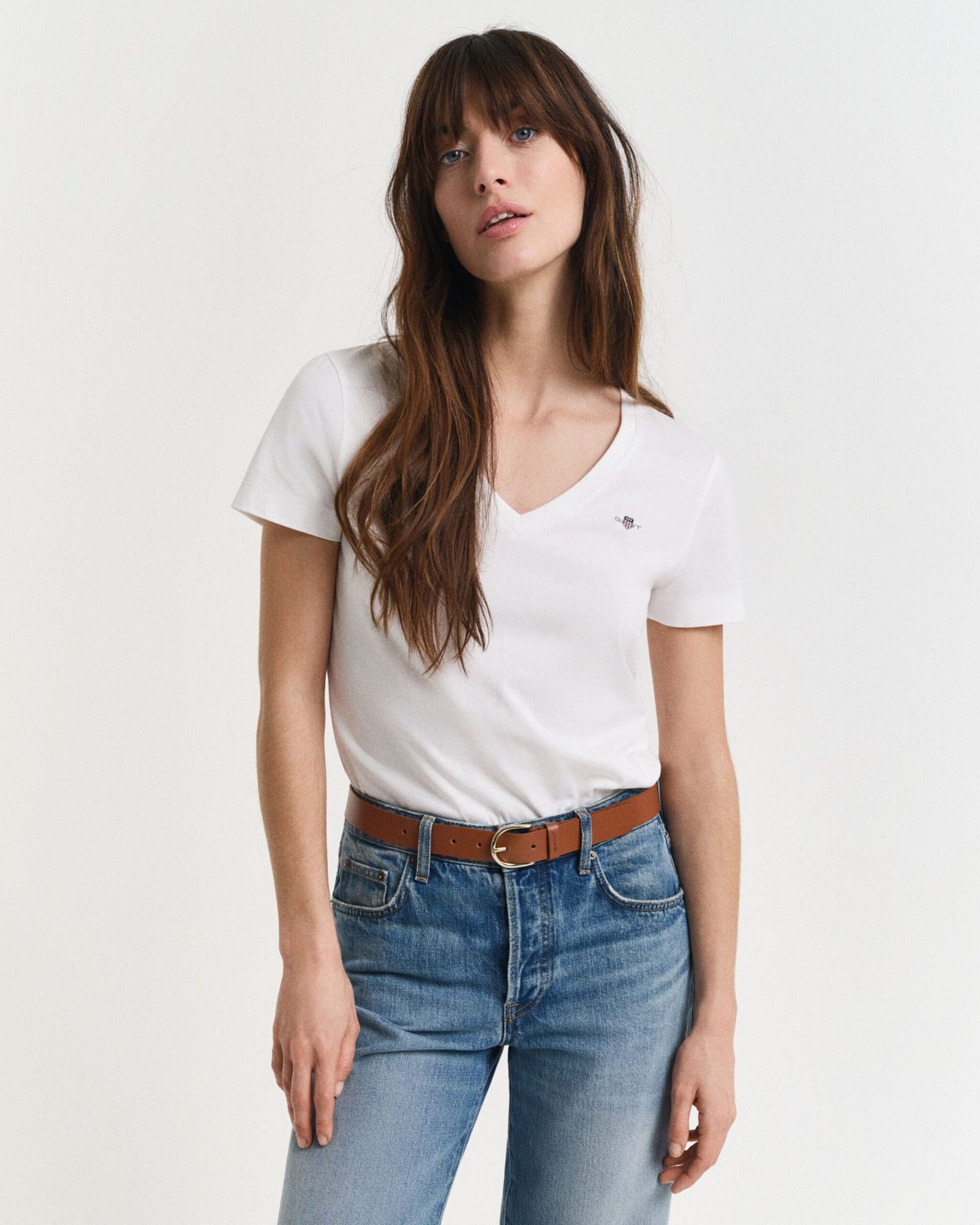 Gant naisten t-paita, REG SHIELD SS V-NECK T-SHIRT Valkoinen