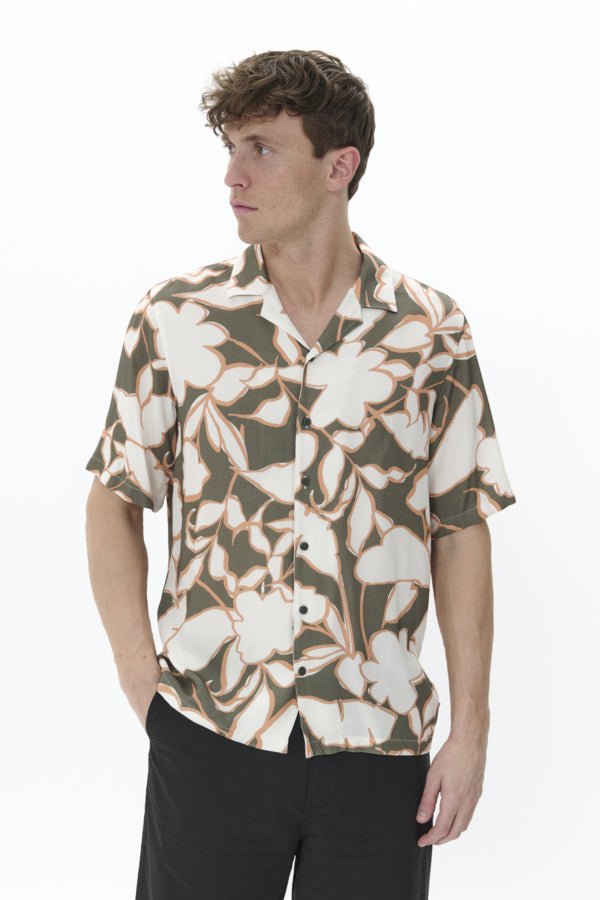 MATINIQUE miesten lyhythihainen paita, MAKLAMPO Light Army