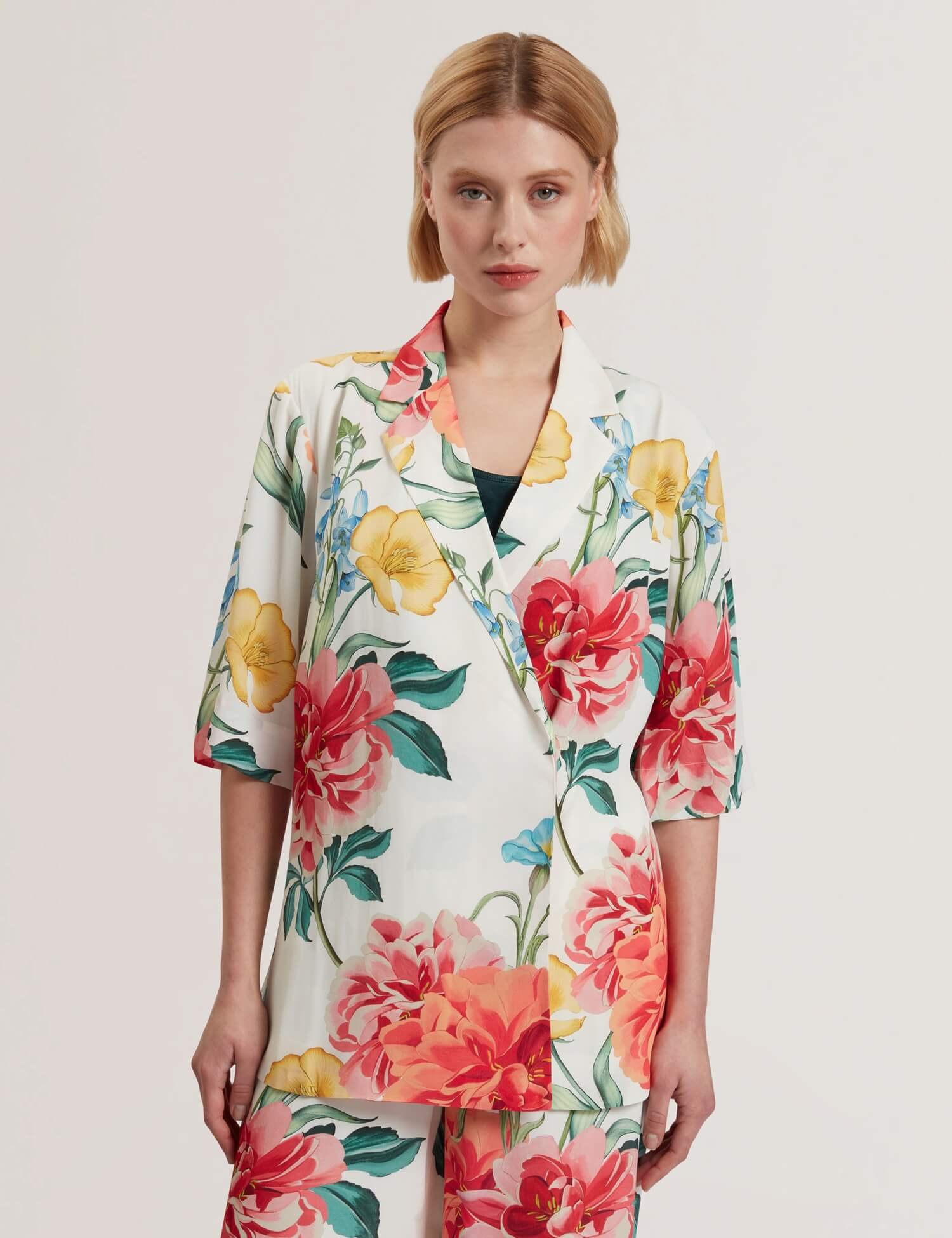 Ted Baker naisten bleiseri, NYMPHA Printed Short Sleeve Blazer Valkopohjainen Kuosi