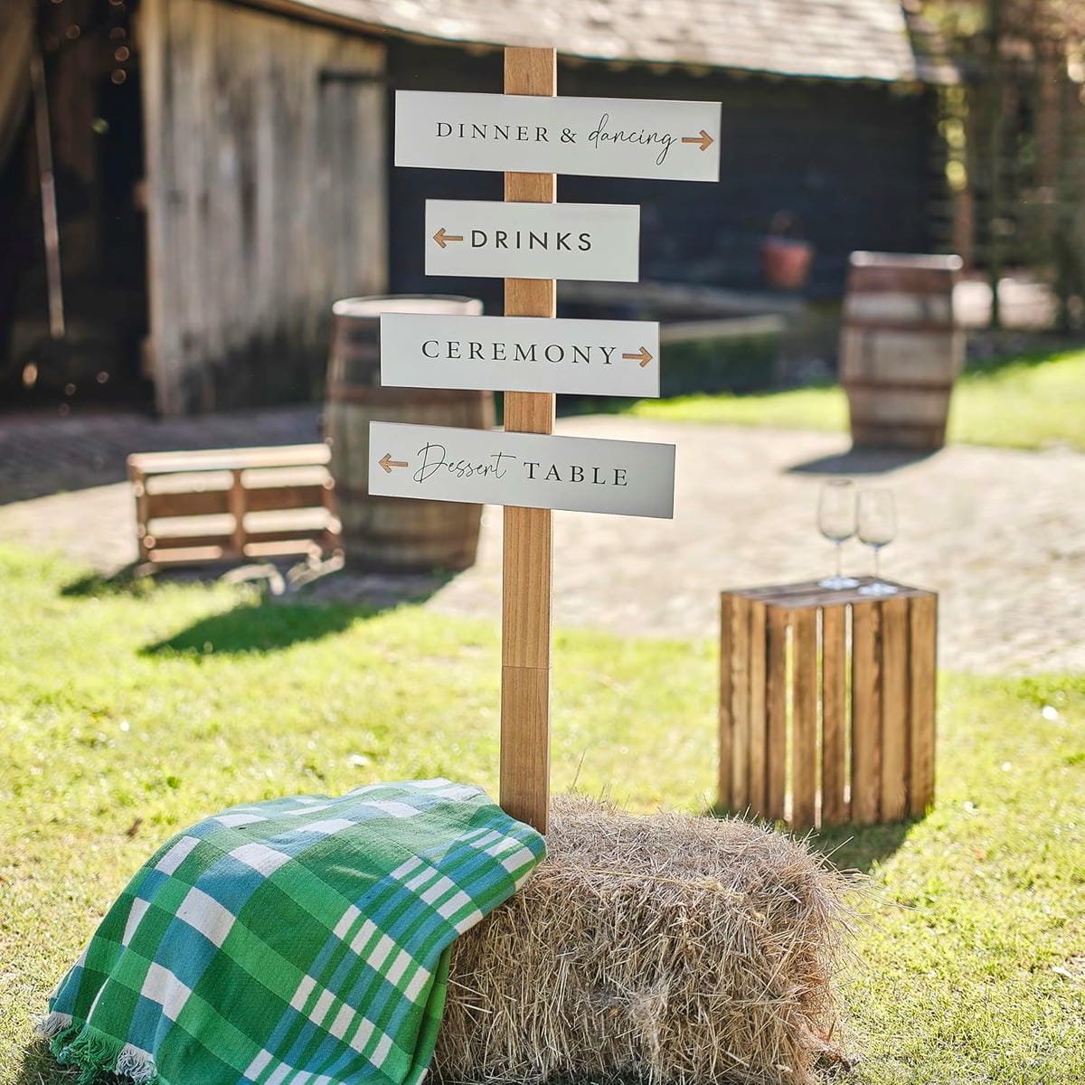 Hääkyltti - Rustic Wedding