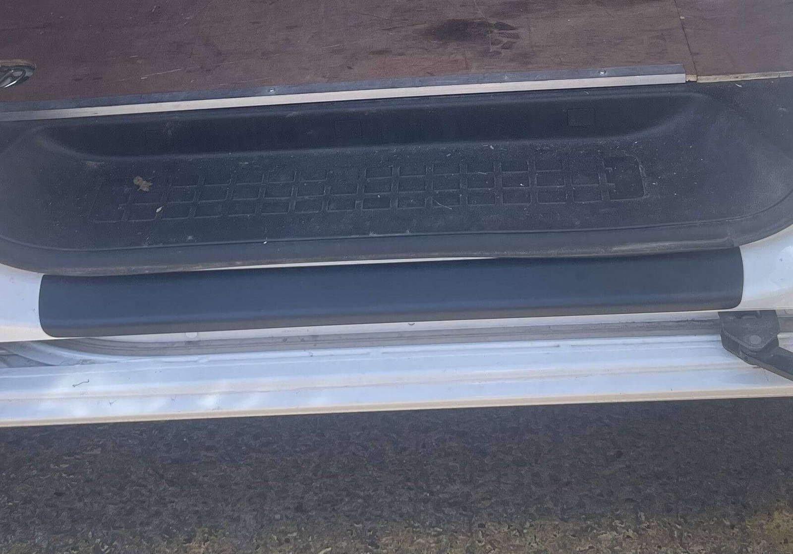 Kynnyssuojasarja 4-osaa, Zafira / Vivaro MK3 / Traveller / Expert / Spacetourer / Dispatch / Proace Verso / Skudo, RGM