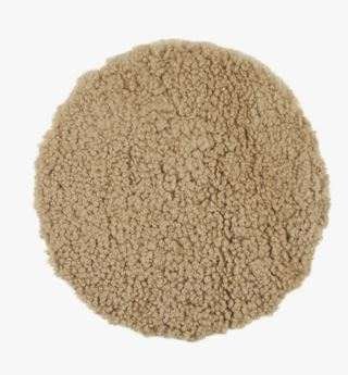 Curly istuinalusta karamelli