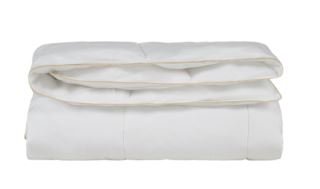 Johan lämmin kuitupeitto valkoinen