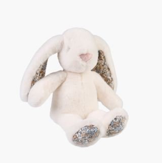 Saga pehmolelu valkoinen