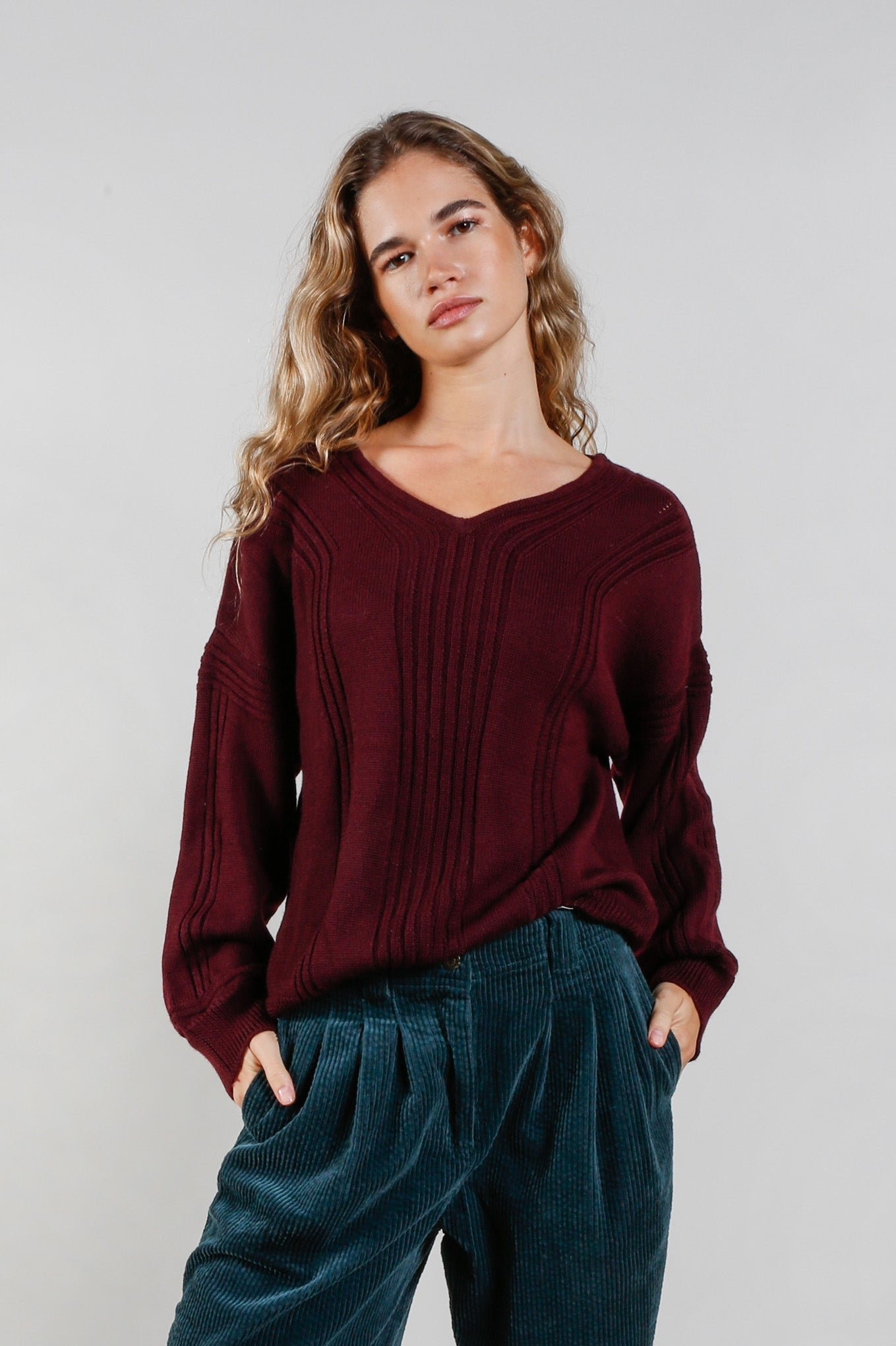 ANYA Wool Jumper - Walnut