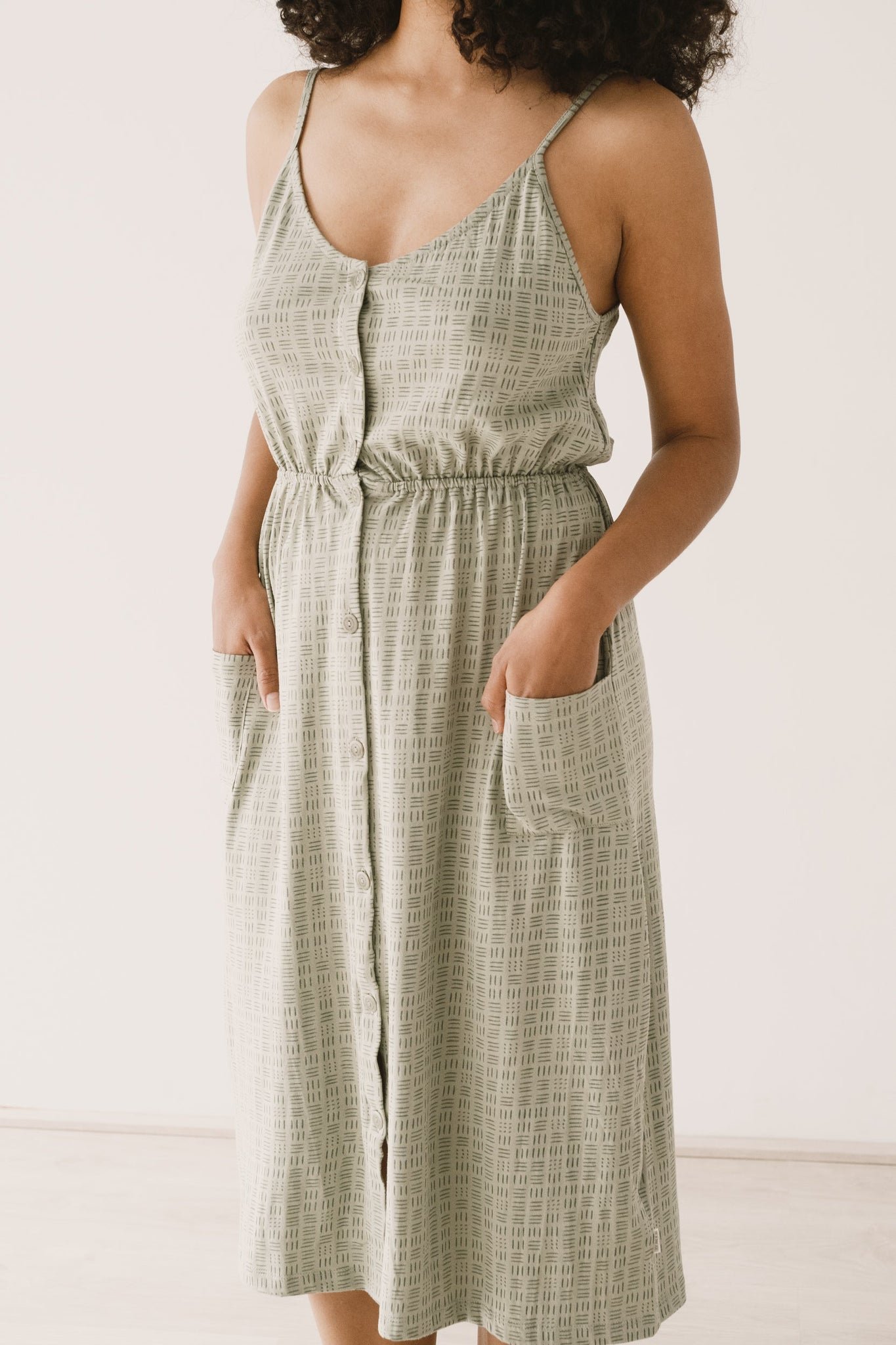 Hiara Midi Dress Green Wicker