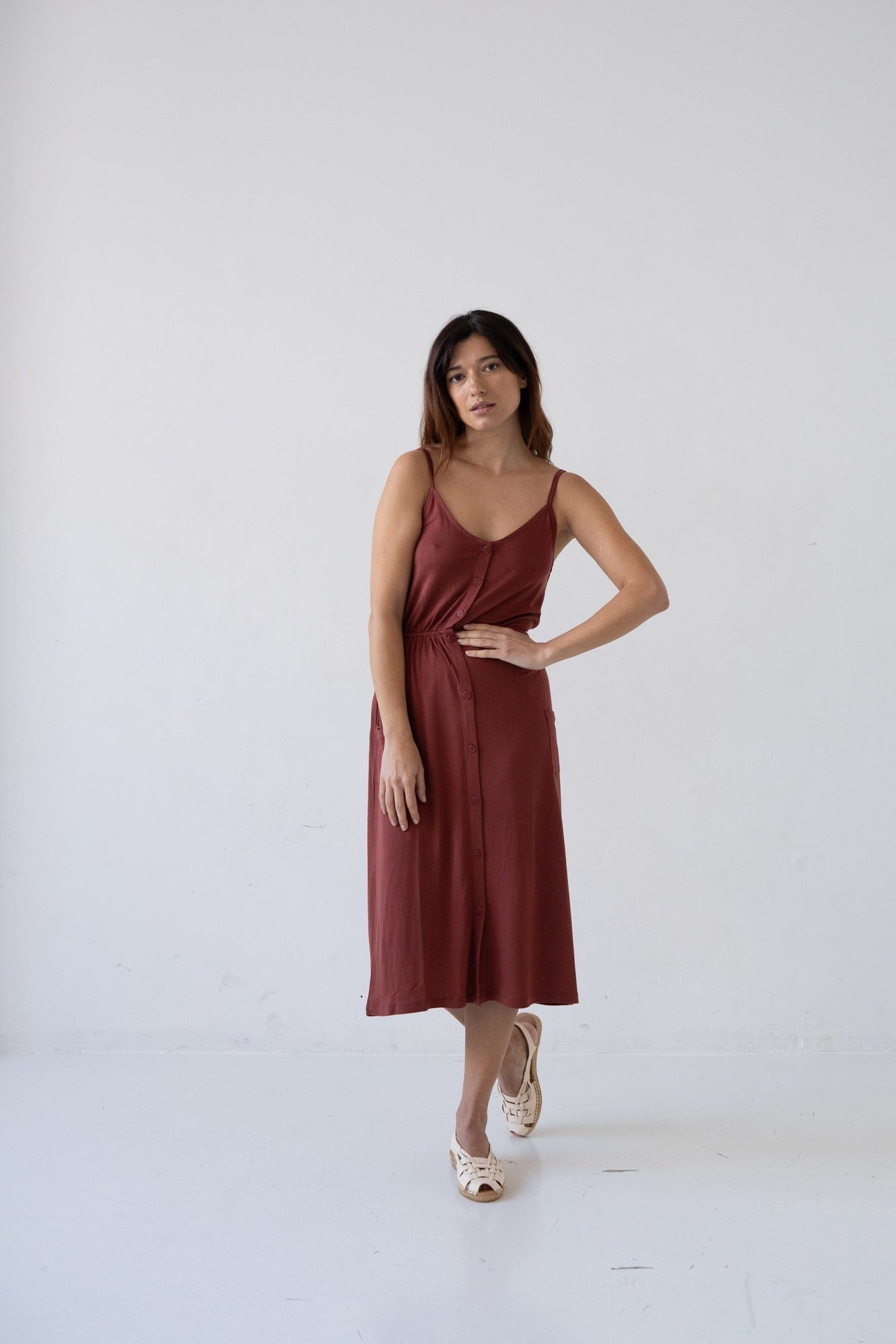 Hiara Tencel Midi Dress Red