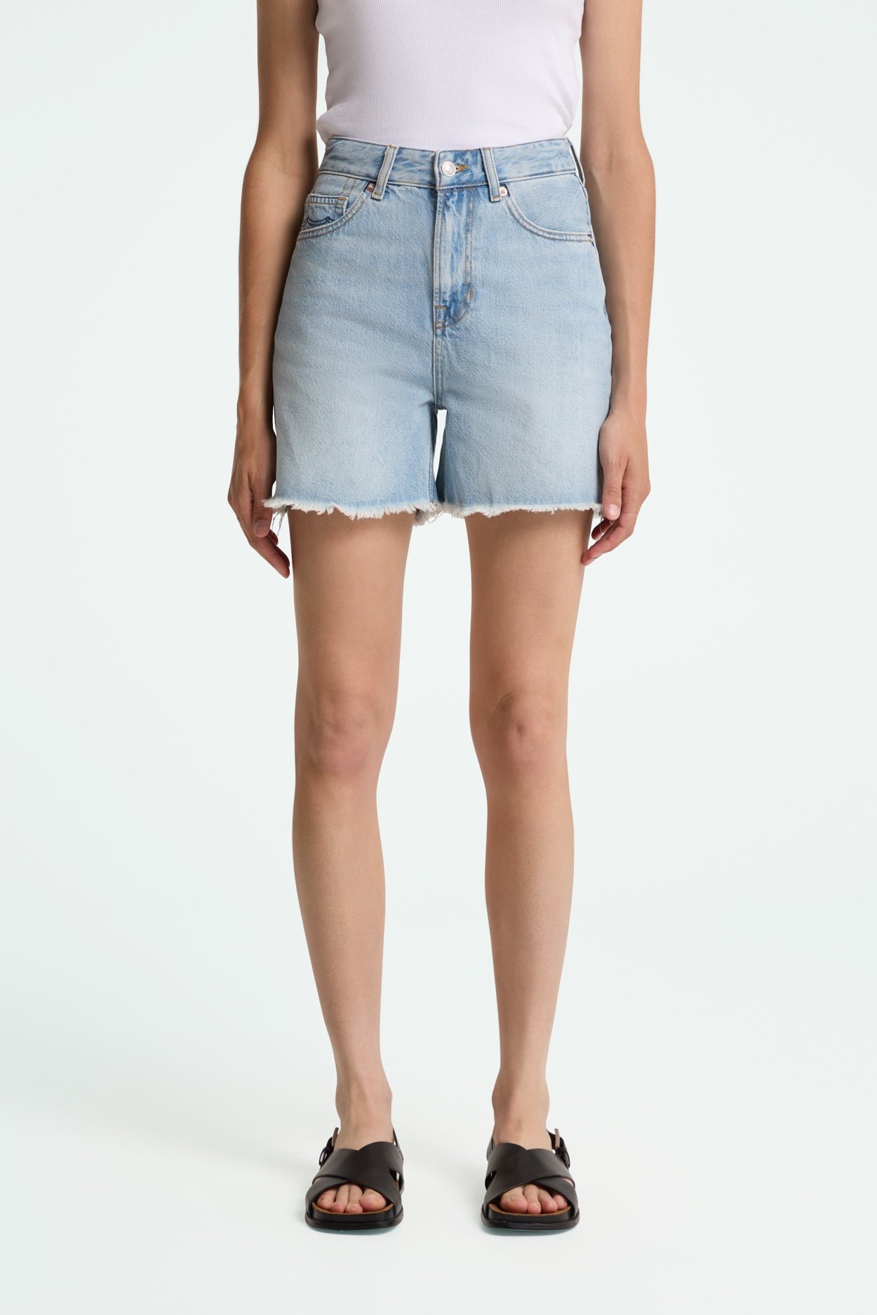 Liora Women's Denim Shorts Blue Reef Super Light Used