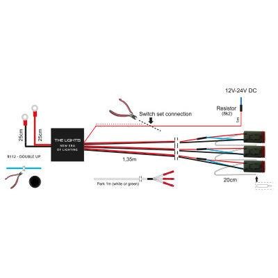 Kytkentäsarja kolmen parkki lisävalon asennukseen, DT4-liitin