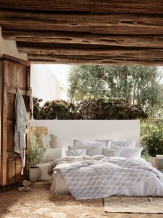 Breezy päiväpeitto vaaleansininen