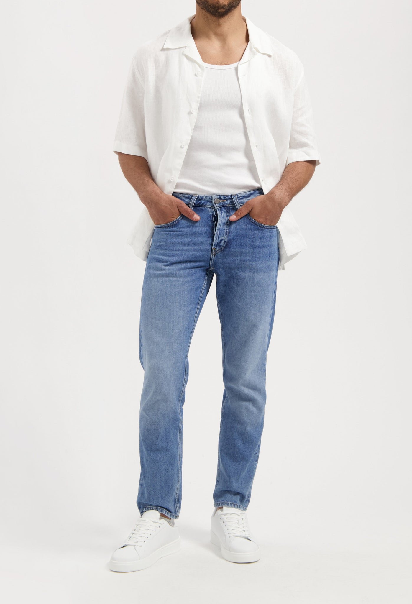 Hank Mid Tapered Jeans Medium Aged