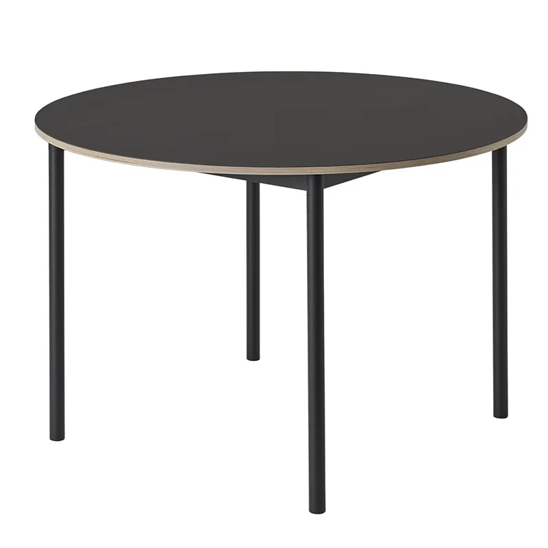 Muuto, Base ruokapöytä 110 cm - Black Nanolaminate Plywood Black