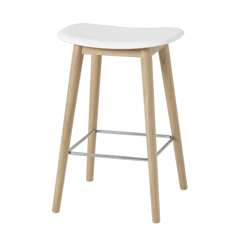 Muuto, Fiber baarituoli matala Wood Base - 65 cm - Natural White/Oak