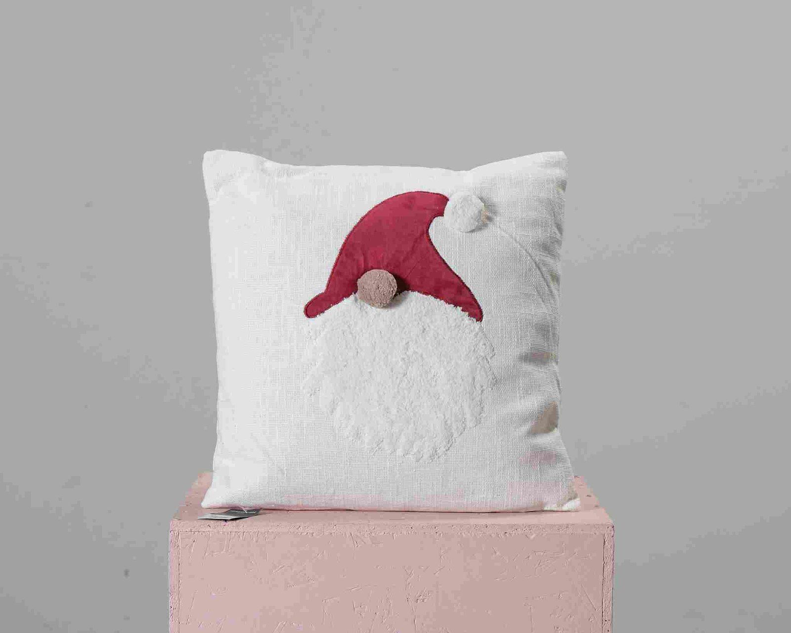 Nisse koristetyyny 45 x 45 cm, 3 kpl setti