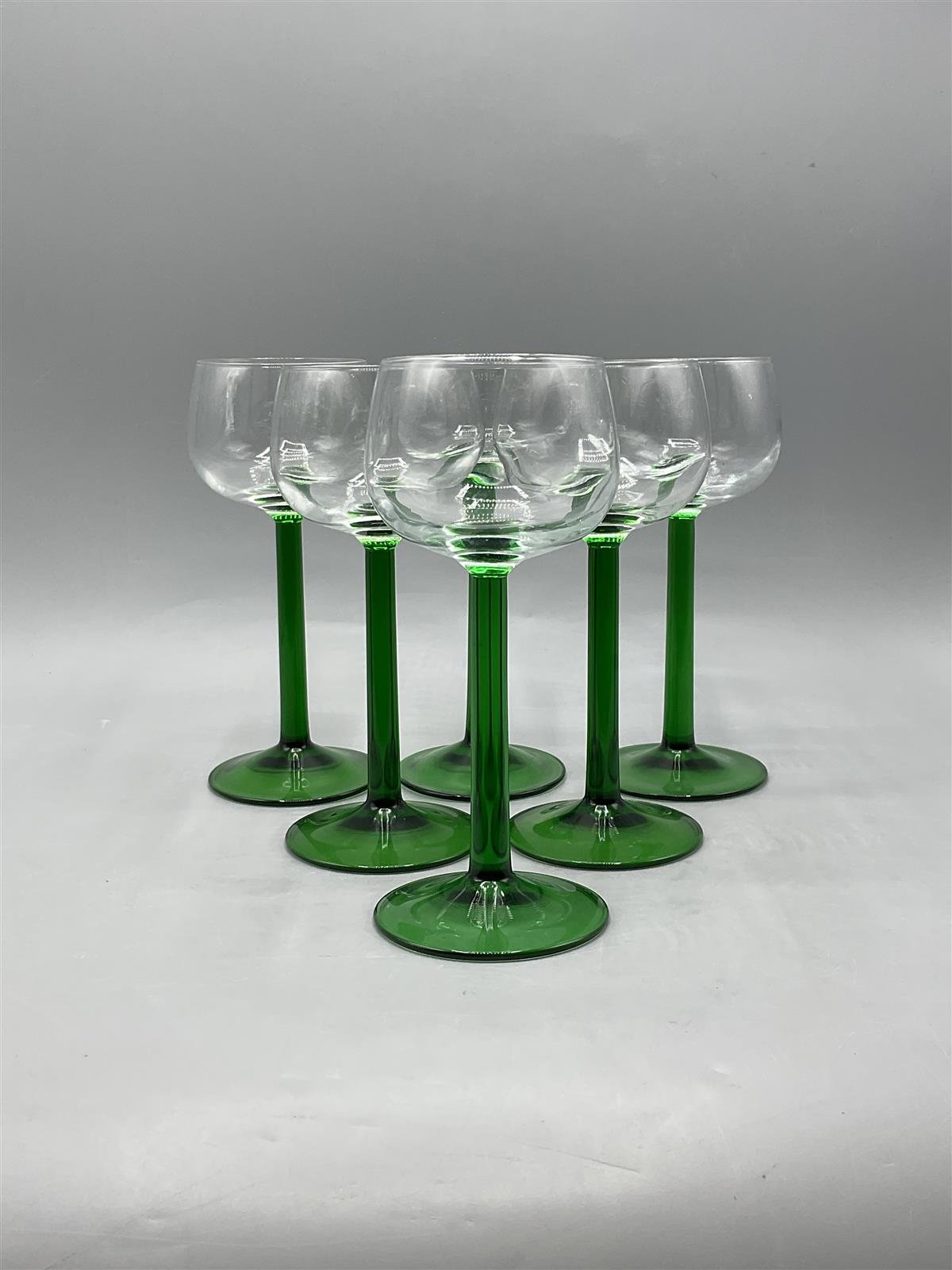 Luminarc vihreäjalkainen viinilasi 6kpl