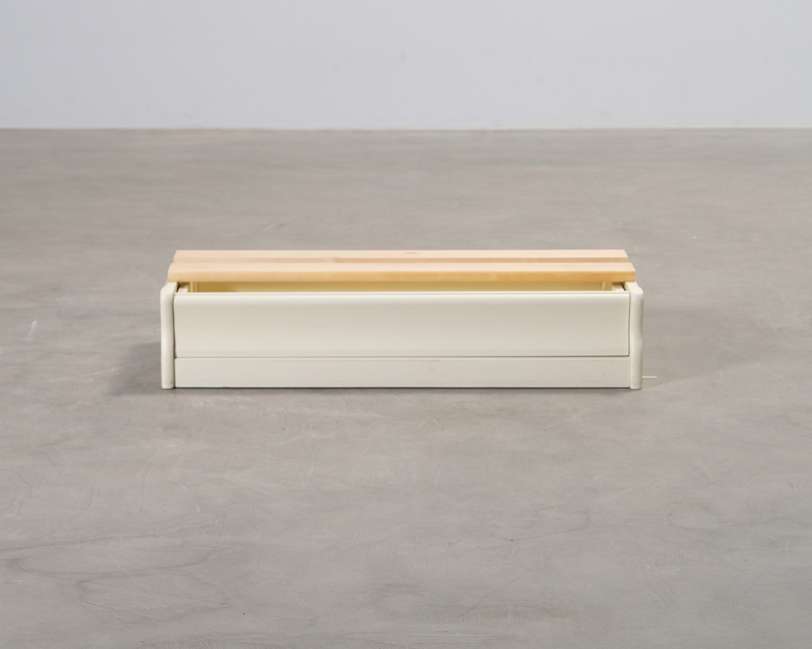 Boknäs Mappi alasokkeli luonnonvalkoinen S39