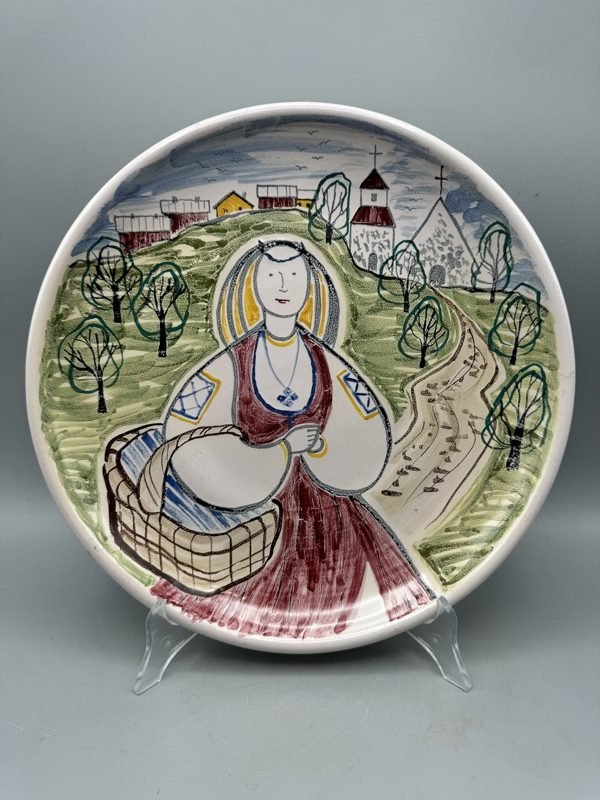 Kupittaan savi seinölautanen KS Kerttu Saastamoinen