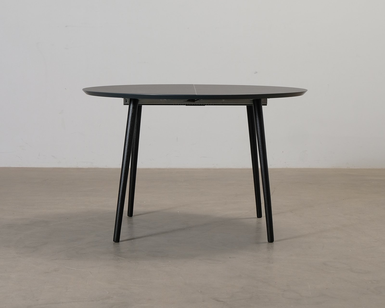 Sofacompany Amelia ruokapöytä ø 120 cm musta