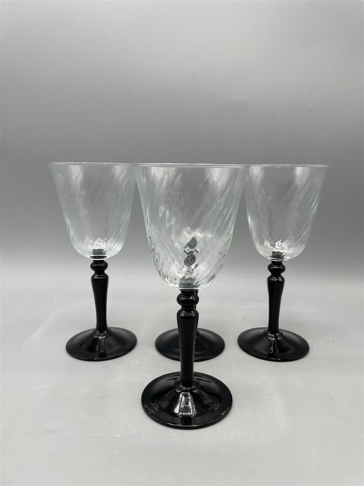 Luminarc D´Arques kristalli viinilasi 4kpl