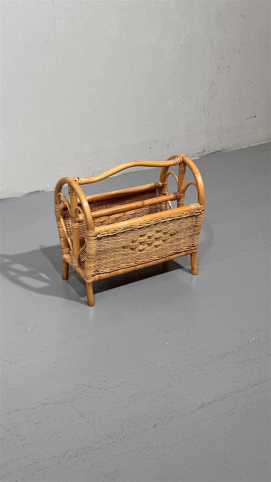 Rottinkinen lehtiteline